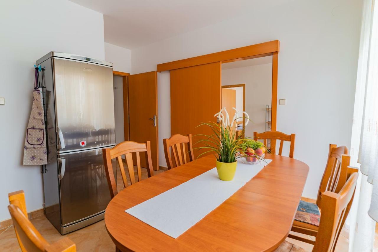Big 4 Bedroom With Private Parking * Zagreb